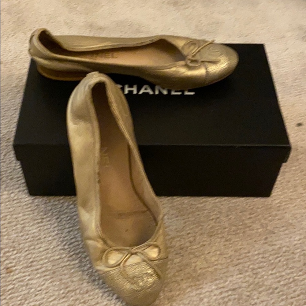Chanel gold ballet flats 36.5